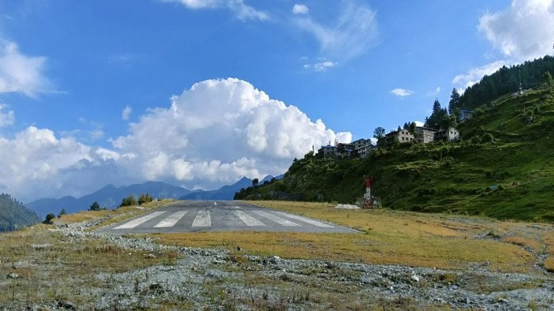 मौसम खराबीले रारा विमानस्थलबाट उडान ठप्प, यात्रुहरु अलपत्र