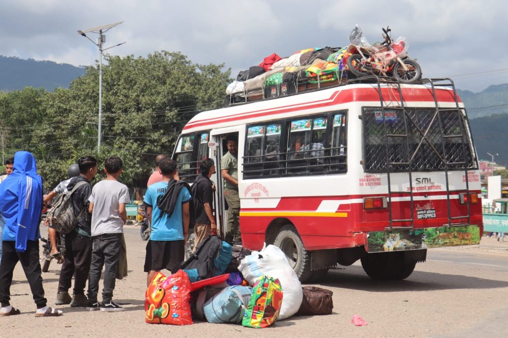 गाडी भाडा बढ्यो, आजैदेखि लागू (सूचनासहित)