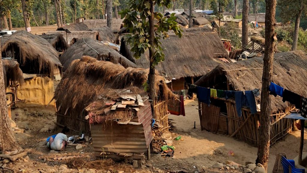 गिरिघाटका बाढीपीडितको प्रश्न, ‘फेरि पनि आश्वासन पत्याउने ?’