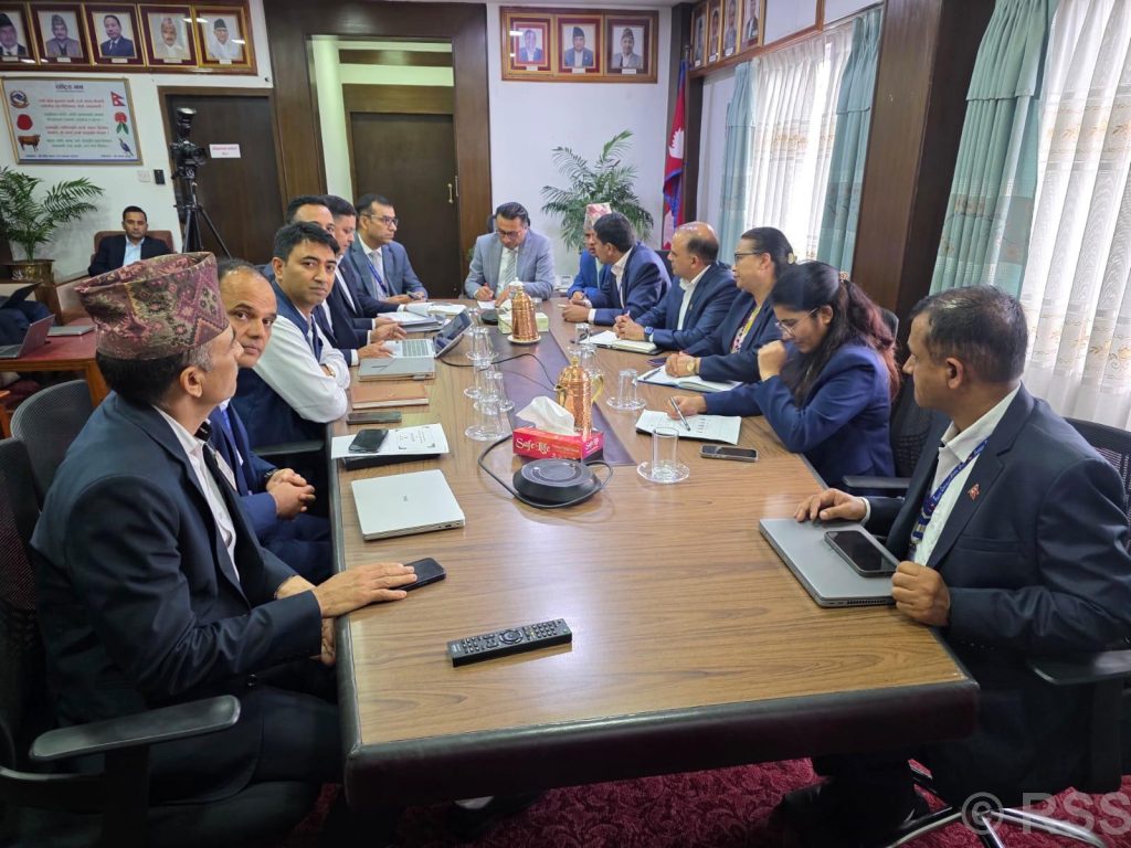 निजामती कर्मचारीले पाउन थाले १५ दिनमै तलब