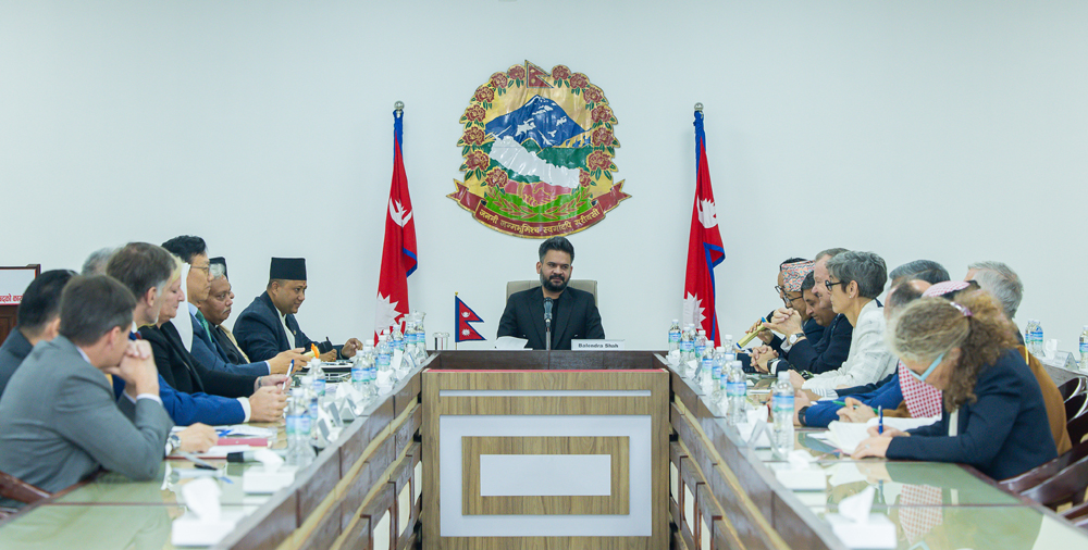 त्रिपक्षीय पुनःसंरचनासँगै कूटनीतिक ‘मर्यादा’ सुधार्दै बालेन सरकार