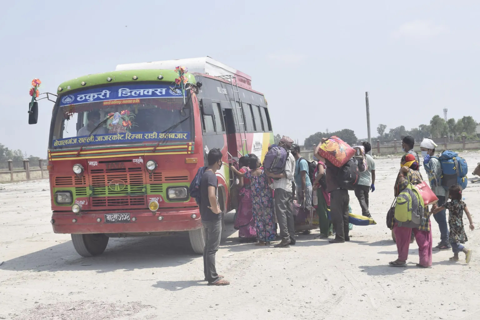 अबदेखि सार्वजनिक बसमा ‘लगेज ट्याग’ अनिवार्य