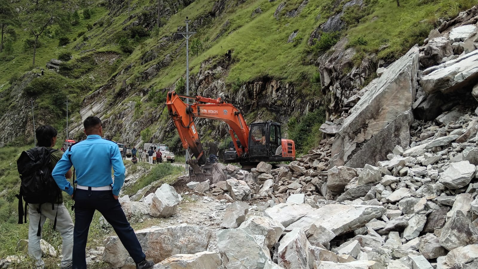 सुख्खा पहिरोले अवरूद्ध भेरी करिडोर पुनः सञ्चालनमा