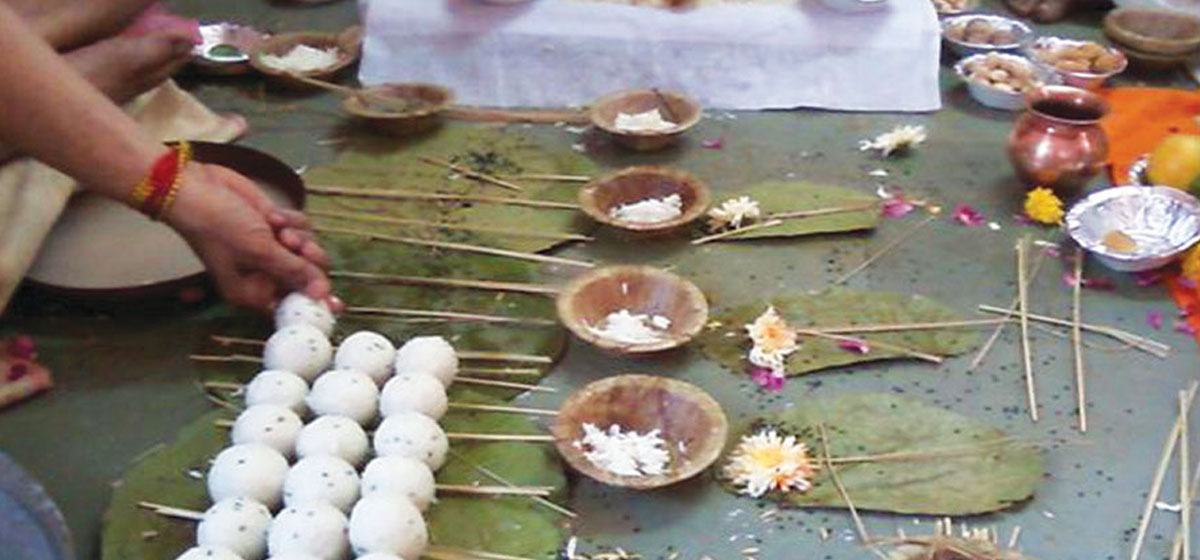 आजदेखि सोह्र श्राद्ध सुरु, पितृको सम्झना गरिँदै